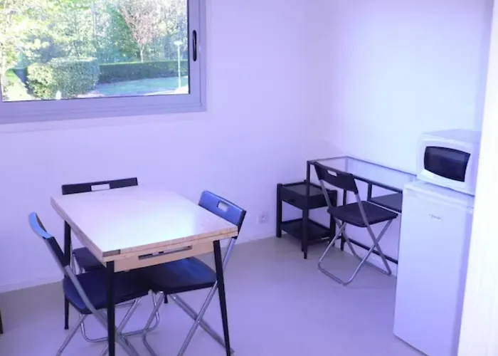 Nickel Et Confortable Apartment